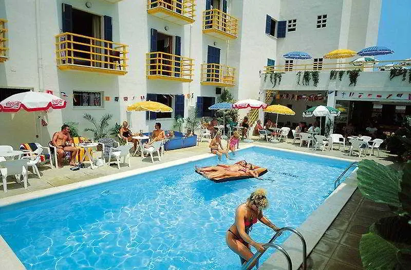 Hotel Bellavista 칼라 라트자다